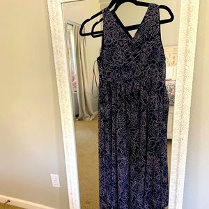 Motherhood Maternity Dress